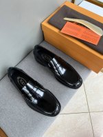 原单品质 独家新款 原版开发 历经半年楦型反复调式 终于出大货 Tods托德斯休闲皮鞋 鞋面进口皮胚手工改色 做工细节堪比专柜 牛皮内里 原版意大利真皮注塑大底
