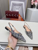 2515一9GUCCI最新爆款专柜原版鞋开模制作原版五金链条扣双G布烫闪亮彩钻大牌明星最爱的奢侈品面料：古奇原版双G布烫钻内里：羊皮跟高10毫米码数：35-41