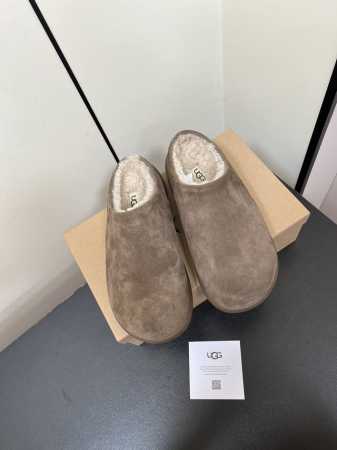 UGG 新款秋冬卷毛小土豆穆勒鞋 慵懒随性的代表 版型与品质是市场独一无二的 款式真的很高级 这下真的狠狠入坑了～ 材质：牛反毛面料，羊卷毛内里，原版成型大底！ - 点击图像关闭