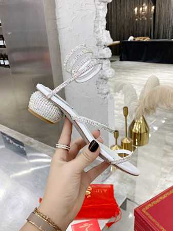 冲量价: Rene Caovilla芮妮 乔薇拉 Rc 蛇型缠绕爆红仙女凉鞋系列，魅惑华丽的顶级硬货Rc家鞋子的颜值永远在线 ♀每一双都是仙仙哒 蛇形是Rc家的 - 点击图像关闭