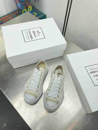 溶解鞋 男女通吃 三原康裕 Mihara Yasuhiro 三原康裕 Mihara Yasuhiro Original Sole 贝壳头溶胶鞋 白色 帆布系列 - 点击图像关闭