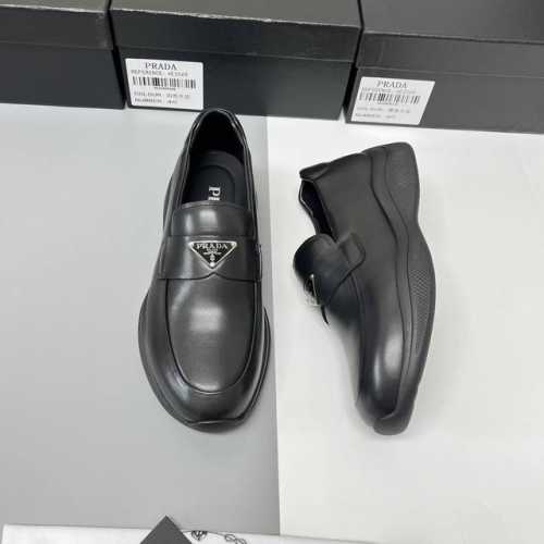 prad*普拉达～4E2569新品 一脚蹬休闲运动男鞋 秀场版 领先专柜尝鲜款式 臻选进口柔软头层牛皮 外腰真皮立体凸出设计颇具特色 P家经典三角徽章 尽显品牌