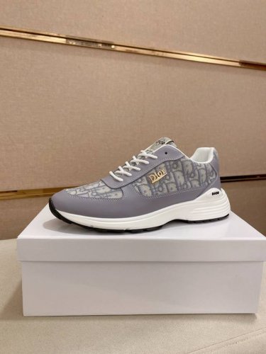 工厂P价 迪奥 Dior 新款休闲运动风男鞋，全新春夏季款设计，完美做工，系带款打造装柜品质，鞋面：进口头层牛皮，羊皮内里柔软舒适，超轻Tpu耐磨大底、简约、百
