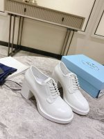 工厂P价 女装女鞋 运动原单普家专柜新款，面皮:牛漆皮 牛开边珠皮，内里:羊皮里，原版1:1复制橡胶大底，35-39 34、40、41定制不退换
