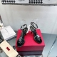 王炸款 顶级版本 Valentino.2024s 夏季新款华伦天奴ABS烤漆花朵点缀高跟凉鞋系列 上图必炸 专柜最新系列 最高版本 细节完美 非常亮眼的走秀系列
