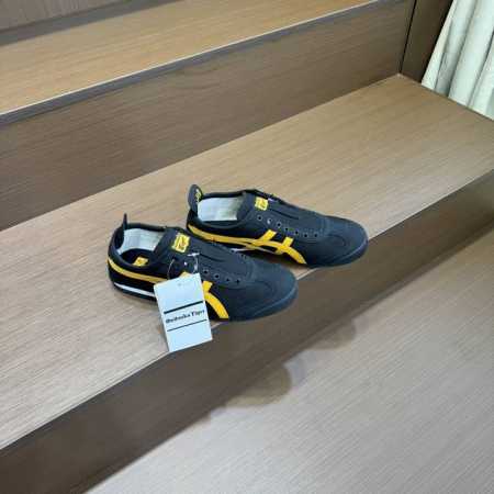 Onitsuka Tiger Mexico 66 Paraty 百搭单品板鞋 MEXICO 66是鬼冢虎旗下最经典的款式，李小龙最喜欢的一款训练鞋休闲鞋！鞋身特 - 点击图像关闭
