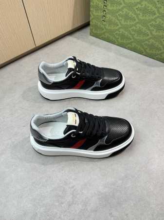Gucci 古驰 -高端品质 原单休闲运动鞋 -鞋面 纳帕小牛皮 打孔小牛皮 鞋身.品牌织带 鞋舌.车缝品牌Logo布标 -内里 水染牛皮 -大底 超轻Tpu发 - 点击图像关闭