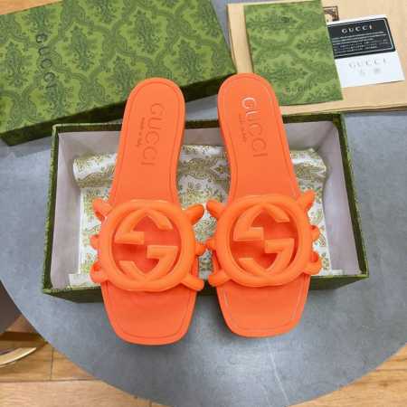工厂P价 元Tpu亮光版本 工厂P现货 古驰 古奇拖鞋 Gucci 最新款沙滩凉拖鞋一字拖 原版开模双G Logo 原版开模一致 尺码：35-42 - 点击图像关闭