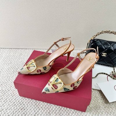 代购版 valentino华伦天奴 25年新款 Vt拉菲草绣樱桃大V扣高跟凉鞋 跟高:5Cm 8Cm size 35-39订做34.40.41.42不退不换