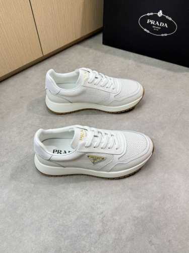 prada 普拉达 -高端品质 原单休闲运动鞋 -鞋面 纳帕小牛皮 打孔小牛皮 鞋身车缝品牌金属扣件 鞋舌丝印高周波品牌Logo -内里 水染牛皮 -大底 超轻