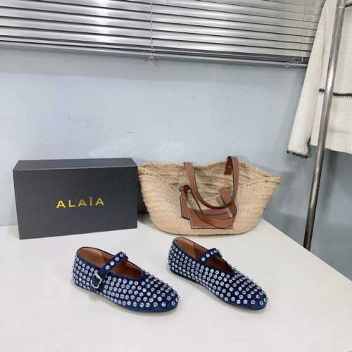 高品质出厂钻面 ！小众潮牌新色！ALAIA25Aw春夏钻面圆头平底单鞋！最新春夏时装秀新款系列平底芭蕾舞鞋！法国高端一线高定品牌！时尚界最后的手艺人 只忠于展现