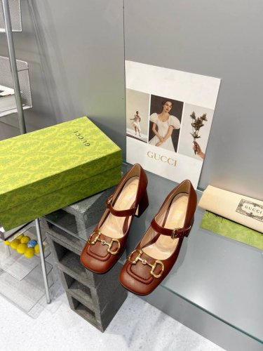 工厂p价 Gucc高端精品 经典早春新款原汁原味原单品质每个细节皆经过精心细致打造 可与Zg对比如一 无二品质 面料 原版定制进口牛皮东莞大厂开模五金马衔扣 内