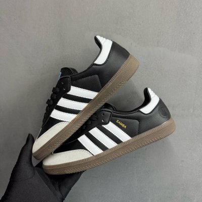 档口现货 三叶草桑巴德训 小红书爆款 adidas Bw Army 德训复古男女低帮耐磨休闲板鞋 货号 Fx9042 尺码:36 36 37 38 38 39