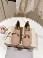 出厂价：单鞋 拖鞋 非常跑量 brunello cucinelli渔夫鞋BC经典渔夫鞋，励精图治，终于可以完美呈现给各位。制作工艺相当麻烦，一个就是手工缝制，需