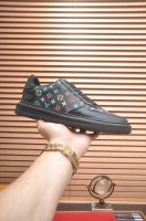 出厂价P Louis Vuitton Lv.路易威登官网同款 原单爆款 Lv原工厂P牛皮材料1：1原板 羊皮内里，身配件一比一开模 专柜品质 亲们你还为穿着O搭