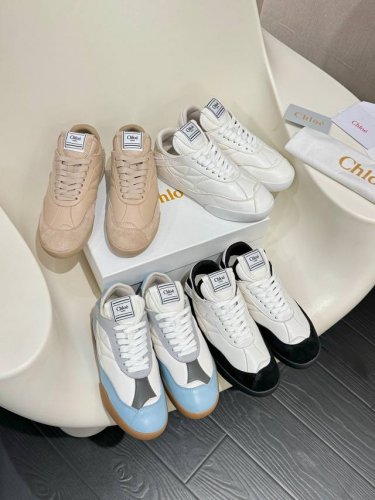 Chloe 克洛伊 蔻依 25春夏新款 德训鞋 面料 进口牛皮 进口环保麂皮 原版开模纱网 大底 Tpu大底 超轻耐磨绒组合 Size #35-41 41订做不