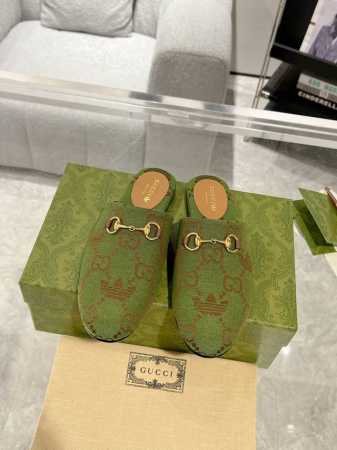 Gucci 联名阿迪 24Ss 新款 马衔扣包头凉拖鞋 春夏网红必备拖鞋 Yp一比一还原 所有细节 材质 舒适度 全部跟原版一样了 复刻度98% 码数 35-4 - 点击图像关闭