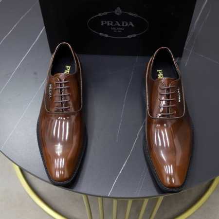 出厂价pp： 品牌：普拉达prada 标准码：男码38-44 45可以定做 等级：官网同款 原单品质 材料：原版牛皮面 舒适牛皮内里 原版大底 款式类别：男士时 - 点击图像关闭