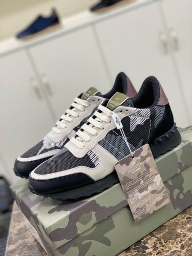 valen**N 华家 正码码数 38-46 45 46订做 商品等级 正品代购级别 欢迎对比验货 商品材料 进口原版料 进口原版牛皮 进口环保透气网布内里 鞋