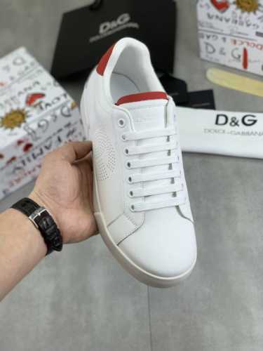 工厂P价P 实价 最新爆款 顶级原单品质 官网同步 Dolce&Gabbana 杜嘉班纳 ～高品质. 效果 低帮休闲Dg男鞋、众多明星至爱，采用高端进口头层小牛
