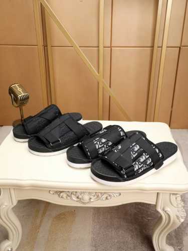 实价 原单品质 Dior 官网爆款迪奥男士拖鞋 专柜同步发售 ！意大利进口原版面料 原厂特供原版底 抽屉盒原版包装 码数：38-44 多款颜色可选