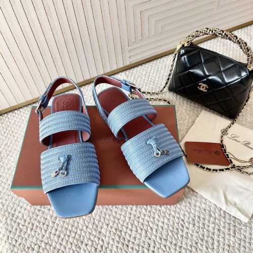拖鞋 凉鞋 代购版 Loro Piana LP Sprightly Charms系列 方头凉拖鞋 凉鞋材质：面料原版牛皮，牛皮内里及垫脚进口真皮大底码数：35-