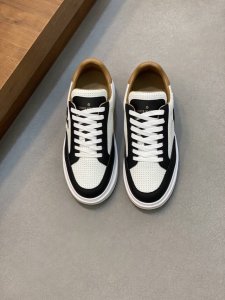 l 路 炸街男神爆款运动板鞋专柜同步，鞋面意大利进口牛皮面料，高品质复杂拼接工艺品，进口水染牛皮内里牛皮垫脚 鞋底：原厂特供原版底，Tpu独家活动成型底超级舒适