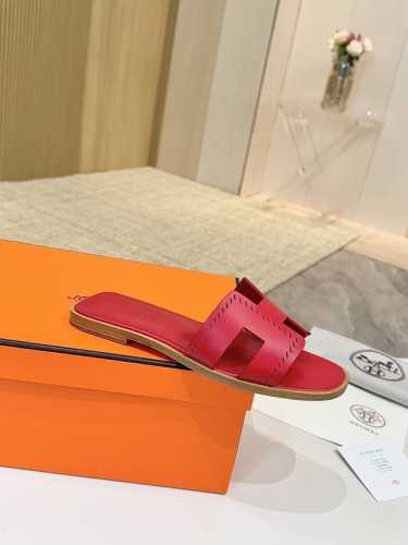 爱马仕Hermes，真皮大底 出厂价 顶级版本！原版开发 鞋面：牛皮 内里垫脚 羊皮 大底：意大利真皮大底 码数：34-43注 34 41 42 43 码定做