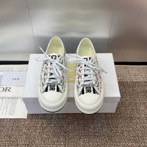 工厂价:女码 男码 Dior 迪奥2023早春最新情侣款厚底绑带低帮休闲鞋 Walk’N Dior Oblique 暗花字母logo提花刺绣图案拼色帆布运动小白