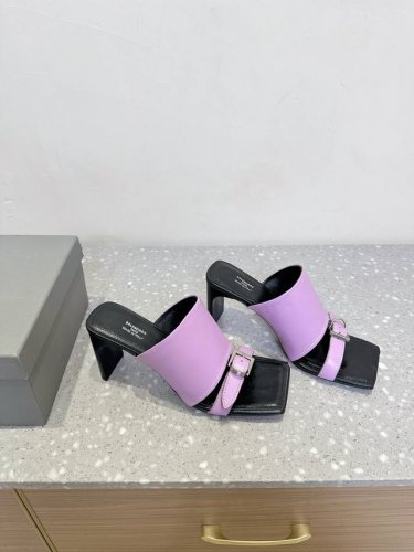 Balenciaga 巴黎世家 25Ss春夏新款 方头 搭扣 高跟 拖鞋 将时髦发挥到极致的 巴黎世家方头时装鞋 巴黎世家的绝对开了挂 每一双都想去入 因为真的