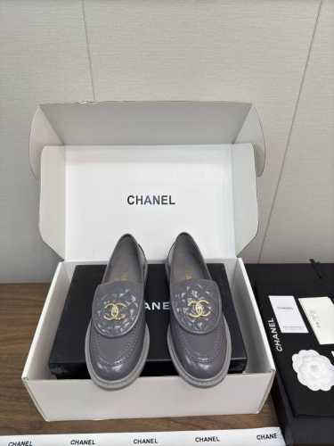 订制款 a 24 k 早秋乐福单鞋 便鞋 小皮鞋 顶级版 秋冬乐福鞋 小有独香的元小素红书网红博推主荐穿款上无敌腿显细～ 列系本现已登陆售发！！！ 里皮羊，原开