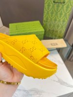 GUCCI专柜专柜 新款限定 顶级专柜 古驰冰激凌厚底拖鞋 官网同步 夏季新穿搭 小红书推荐 原版开模 代购版本 高端无臭材质 隐形内增高5.0CM 原版私膜大