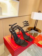 出厂 Rene Caovilla 芮妮 乔薇拉 Rc 蛇型缠绕爆红仙女凉鞋系列，魅惑华丽的顶级硬货，是每个女人的Dream Shoes缠绕在脚裸的蛇形装饰让您的