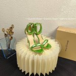 顶级版本： 金属皮款 吉安维托 罗西 Gianvito Rossi Eiko Stiletto，轻松移动。这款 胖胖高跟凉鞋 秉承了其传统意大利工艺，专注精巧细