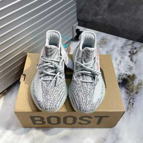 出厂340 冰蓝红条 款号：37571 原厂级 Adidas Yeezy 350 官网同步 德国“Basf”巴斯夫原料，阿迪达斯指定“宜丰”发泡厂原底；2、阿迪