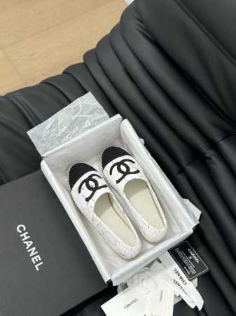 新色上新 新版本Chanel 渔夫鞋 重磅来袭配送全套顶级包装 我家的渔夫鞋质量不多介绍了哈，拿过的都知道！原版定制的鞋面，并且我家的大底是原版半透明大底，不透 - 点击图像关闭