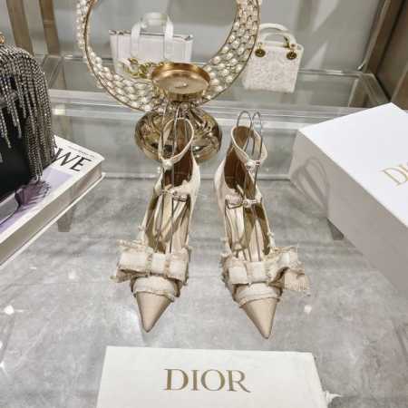 出厂 流苏织带女鞋 Dior 迪奥 2024秋季走秀新款adiorble女鞋 Cd明星同款时尚流苏蝴蝶结尖头珍珠字母logo五金扣平底凉鞋鞋市面顶级高端版本 原 - 点击图像关闭