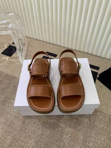 Celine 赛琳 2024Ss 夏季最新复古时髦罗马凉鞋 New Celine*思琳凉鞋 Go 各大网紅同款的凱旋门凉鞋経典又百 搭种草推荐～夏天搭配袜子 简