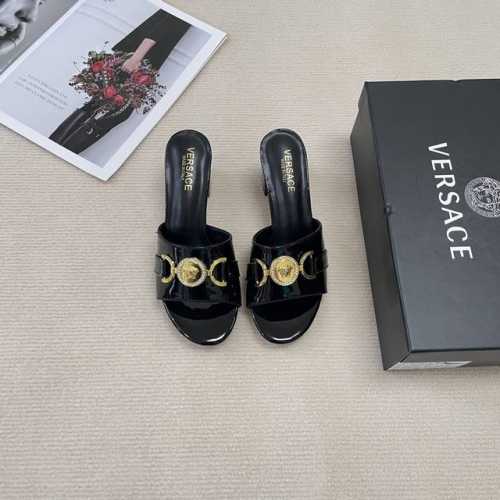 橙子出厂价p versace 范思哲 初夏新款 美人头粗跟拖鞋 休闲凉拖 跟高 7Cm 码数 35-42