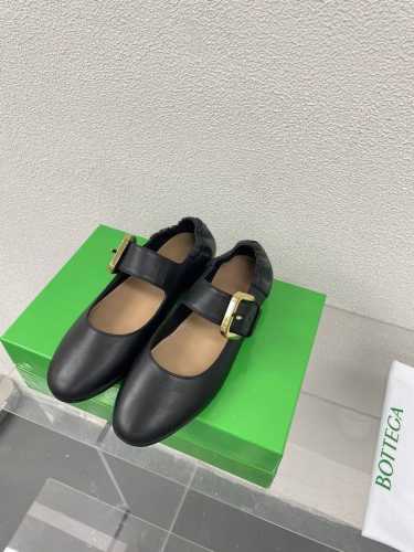 玛丽珍平底单鞋 Bv Sharp Chain Pump 黑色全真皮 后跟 家族元素 编织系列 高版本 圆头 通勤必备 Bv早秋系列 都好美啊 优雅材质运用在鞋履