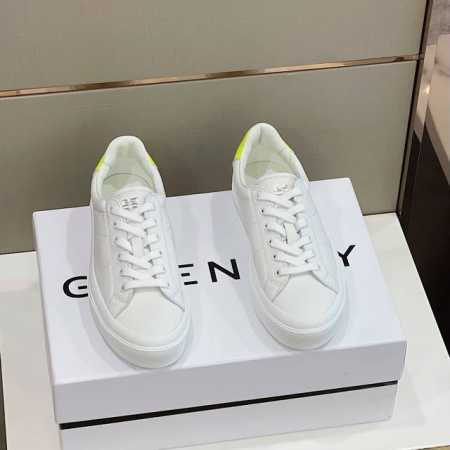 Gvc 印花city Sport 4G Logo 运动鞋 Josh Smith X Gvc联名 进口牛皮鞋面，后跟饰以牛皮点缀。搭配银色logo！鞋跟镌刻4G - 点击图像关闭