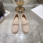 2025Ss新款Dior迪奥 Miss Street乐福鞋 蝴蝶结彩色多巴胺平底休闲豆豆鞋 上脚非常舒适 这款 Miss Dior Street乐福鞋来自Mis