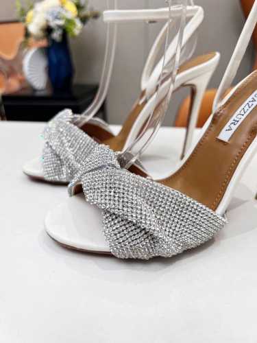 AQUAZZURA 菠萝｜ 222 Aquazzuea高跟真丝设计，时尚新潮，真丝属于女人的独特品味，优雅的代表，无论搭配裙子,OL职场套装，晚装都吼得住，让你