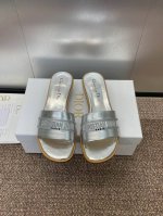 工厂价 迪奥 Dior 2025 春夏新款 DWAY 平底一字拖拼色女鞋 CD字母logo立体刺绣圆柱跟凉鞋 方头粗跟果冻色露趾拖鞋 原版开发市面顶级版本材质: