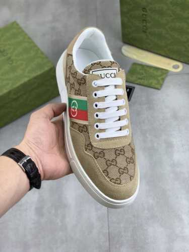 工厂P价P 实价 古奇Gucci 官网最新款休闲时尚男鞋，爆款版型简洁大气，潮男专属.独有的官网最新品牌双G素元素古奇原版装饰，时尚又大方，面料原版磨砂小牛皮全