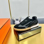 男+10顶级版本Hermes 爱马仕休闲鞋情侣款H家 四季新品运动鞋H家 heros 运动鞋新品简约鞋面牛皮牛筋面，轻盈舒适透气！运动感十足！顶级精品size