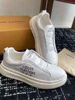 代购级牛仔布280 皮面 Louis Vuitton 26ss 春夏新款 路易威登 男款小白鞋 休闲鞋 运动鞋原版9650 购入 开发做货，驴牌LV路易威登为中