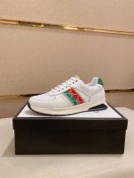 工厂p价 古奇Gucci 官网最新款休闲时尚男鞋 爆款版型简洁大气 潮男专属.独有的官网最新品牌元素元素古奇原版装饰 时尚又大方 面料原版牛皮羊皮内里 官网指定