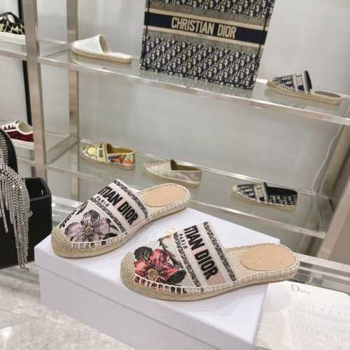 出厂： Dior迪奥 Ssgranville 3D立体刺绣草编渔夫鞋 顶级品质、原版礼盒包装 进口3D立体刺绣老花Logo 纯手工麻绳编织 Size：35-42