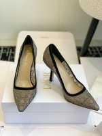 东莞代购级 Dior 迪奥 25ss 春夏走秀新款Tribales系列女鞋 CD明星同款时尚尖头 烫钻 高跟穆勒凉拖鞋 凉鞋 单鞋材质:原版定制进口澳钻 原版开